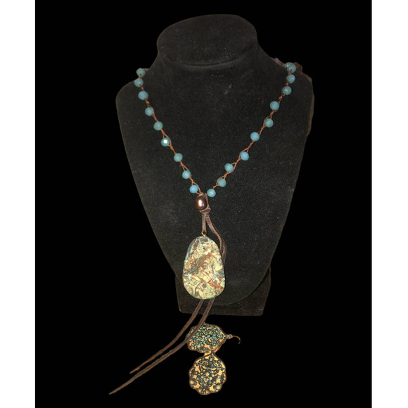 TURQUOISE AND SWAROVSKI BEADED  NECKLACE AND EARRINGS - Picture 1 of 5